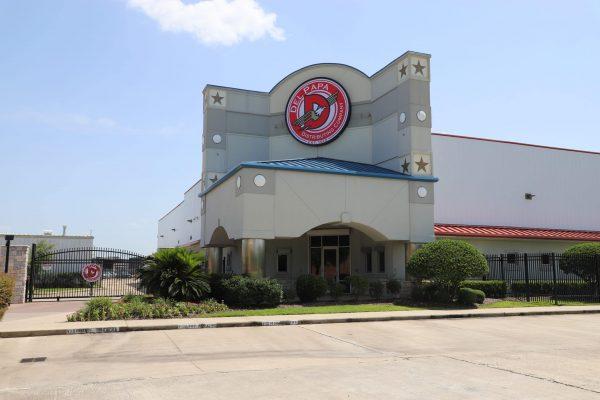 Del Papa Distributing to match donations to Southeast Texas Food Bank through end of the year